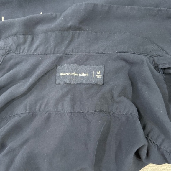 Abercrombie & Fitch Men’s Proud AF Pride Shirt - Picture 4 of 5